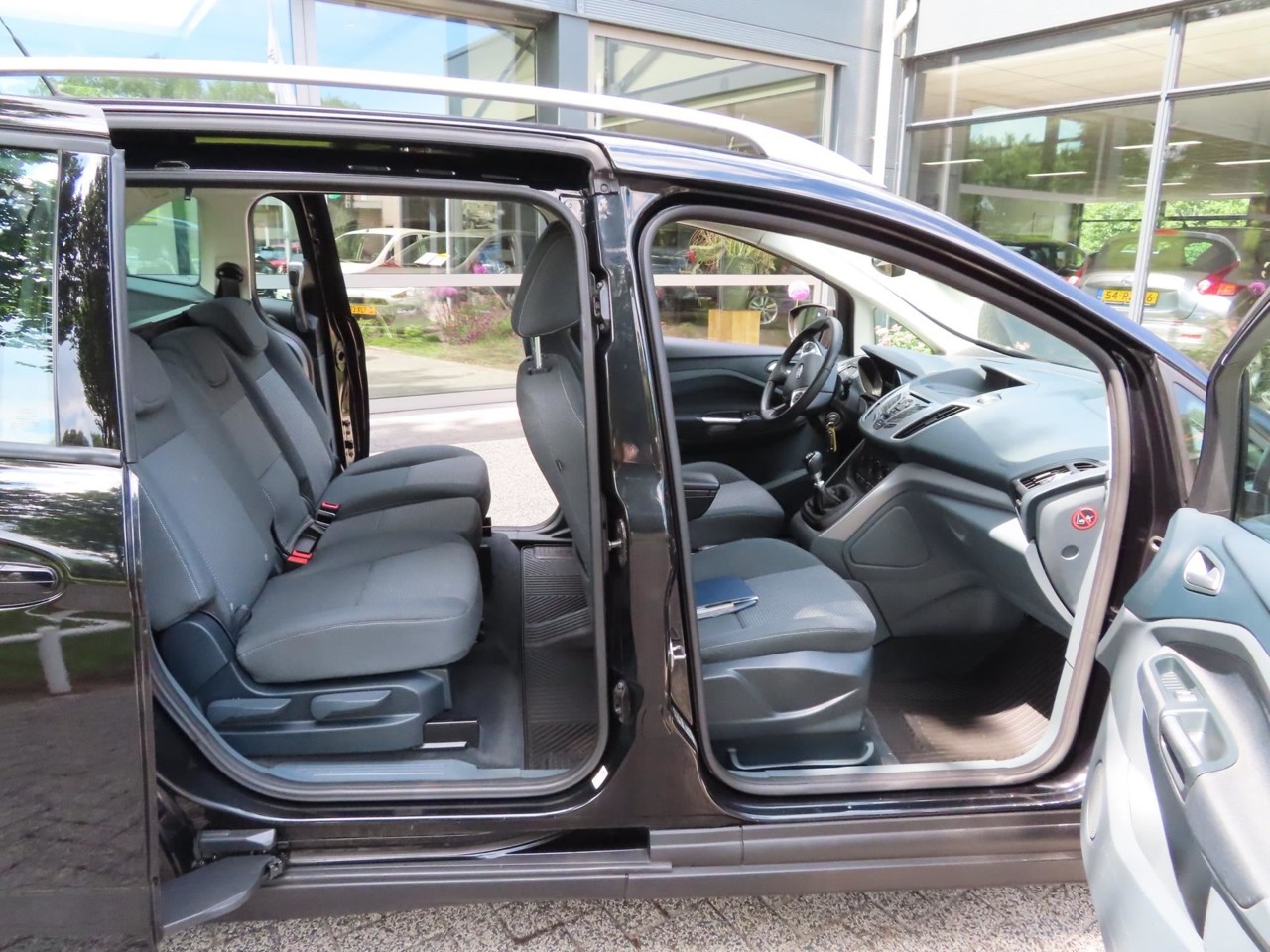 Foto van Ford Grand C-max