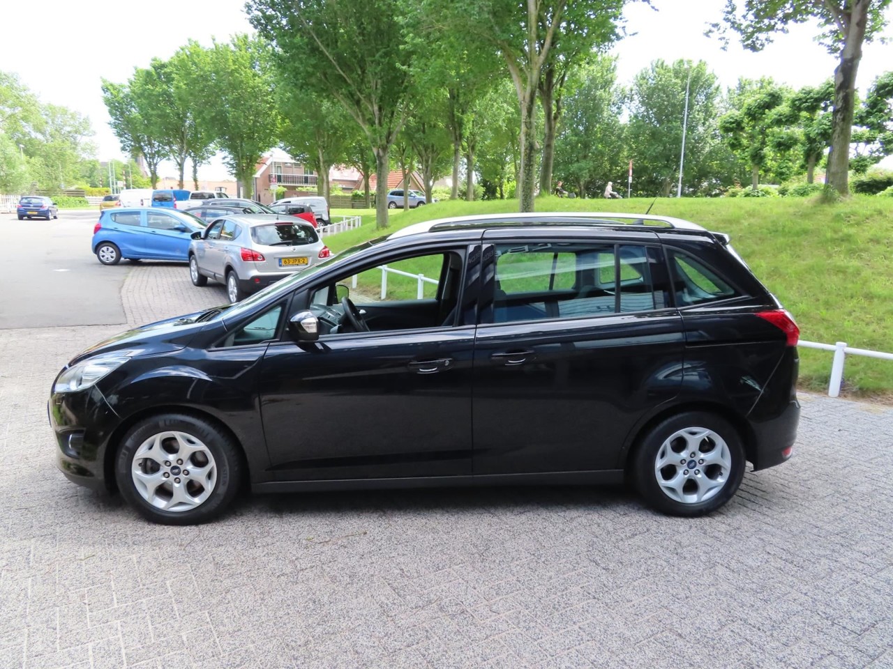 Foto van Ford Grand C-max