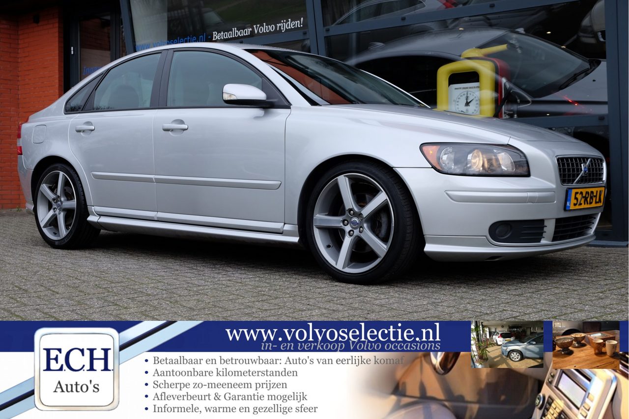 Volvo S40 2.4 Summum 2005 - voorkant