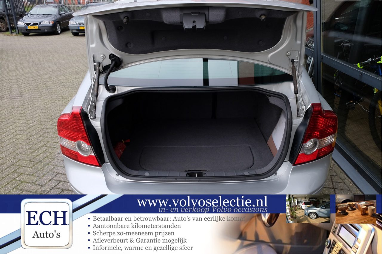 Foto van Volvo S40