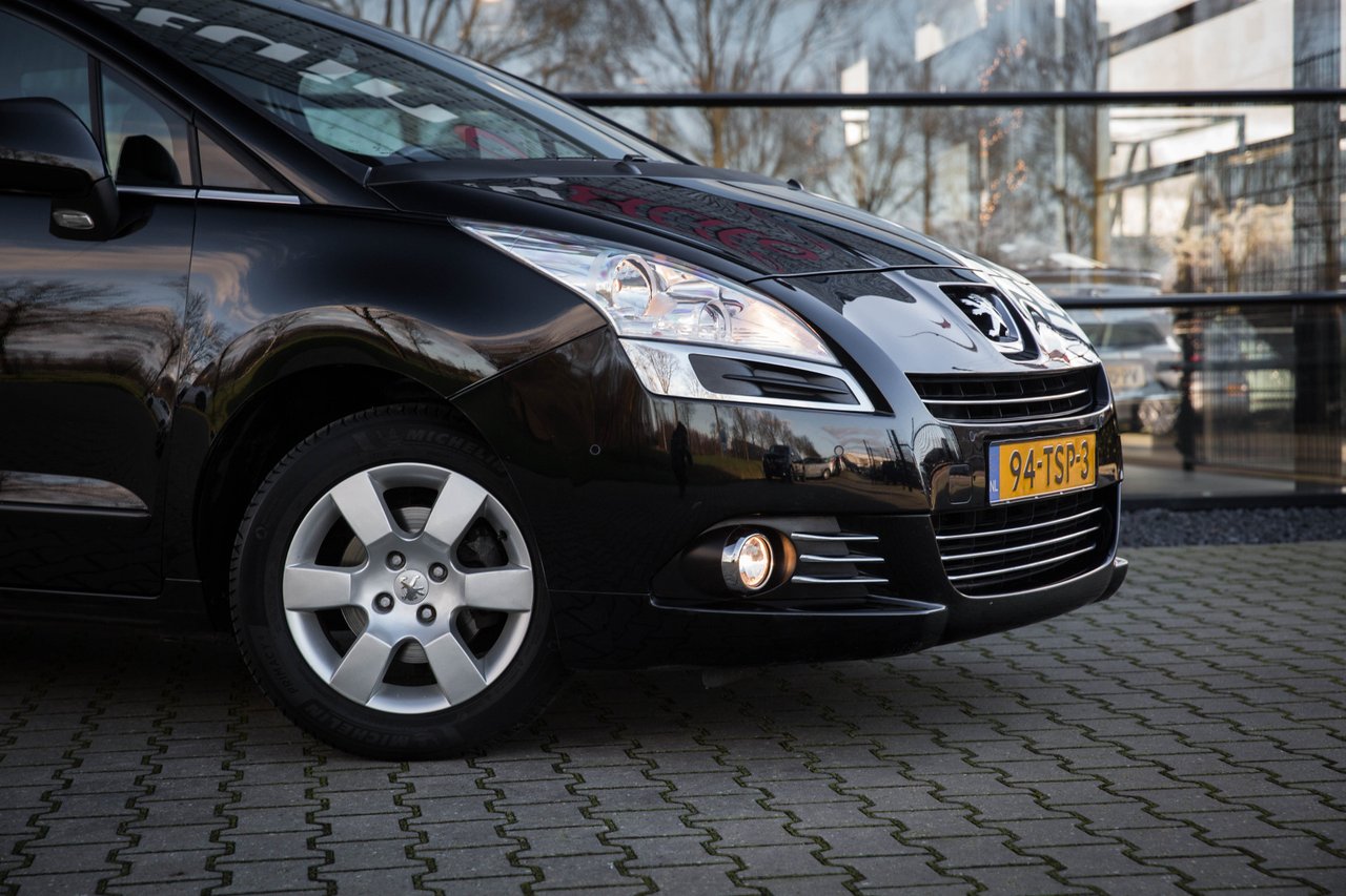 Foto van Peugeot 5008