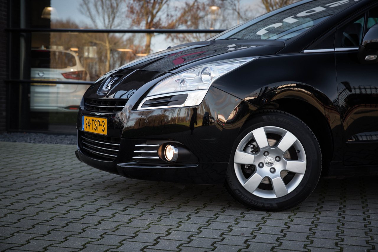 Foto van Peugeot 5008