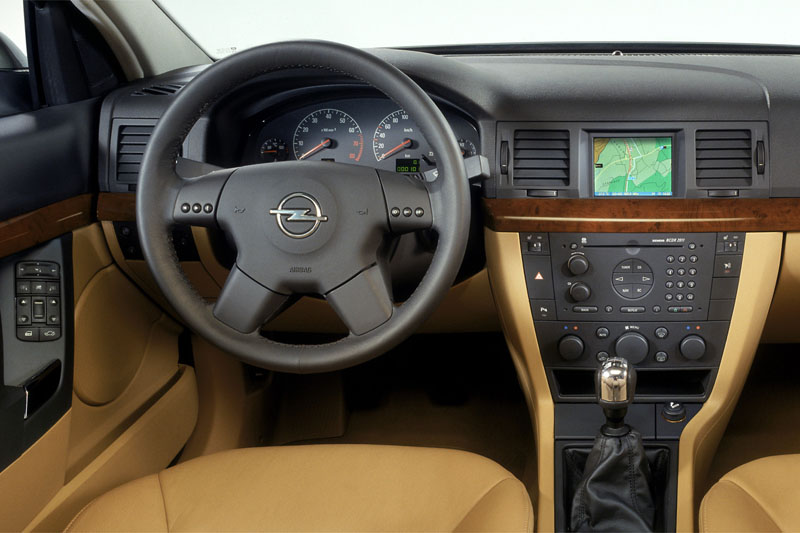 Foto van Opel Vectra GTS