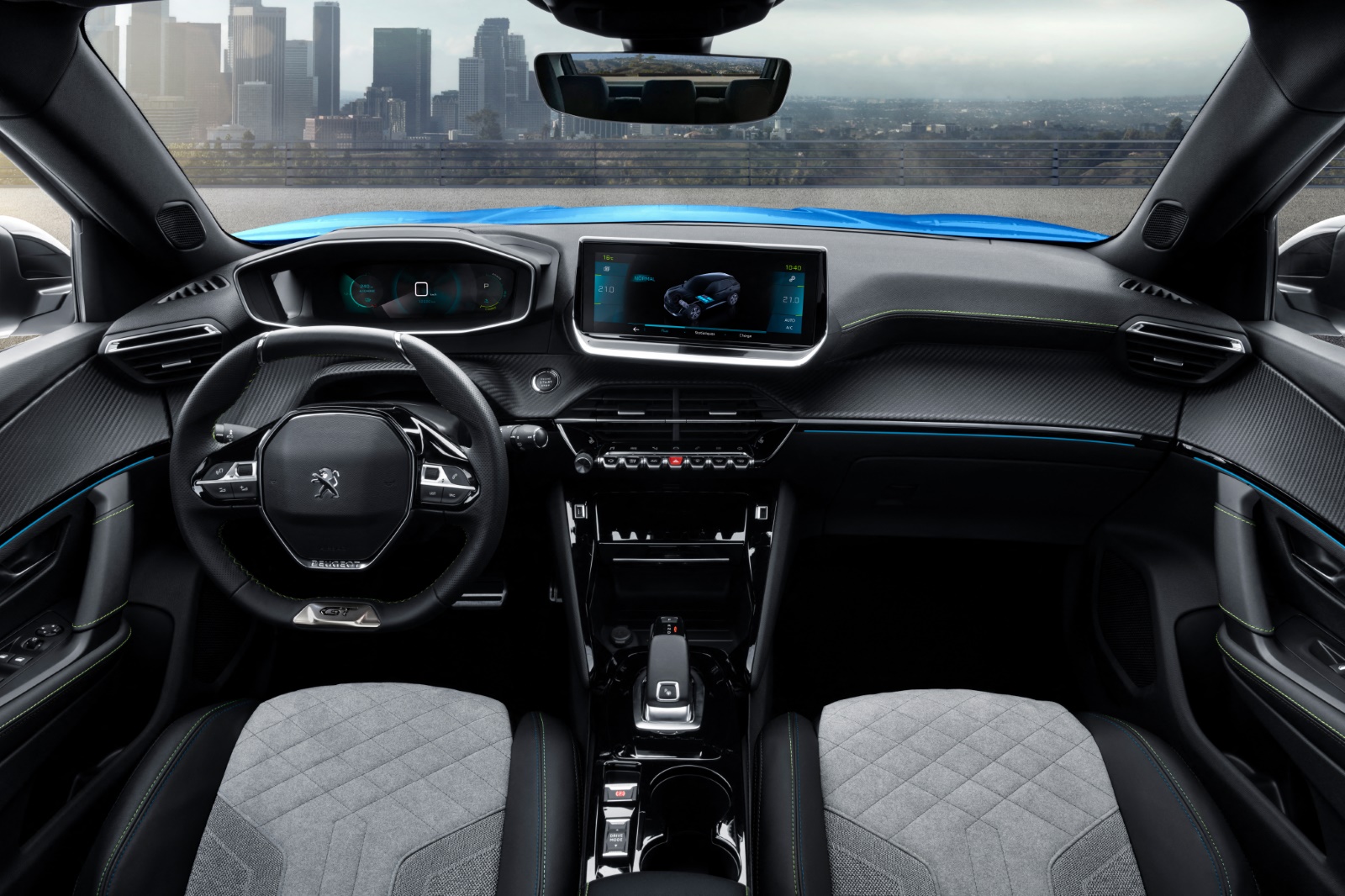 Foto van Peugeot E-2008