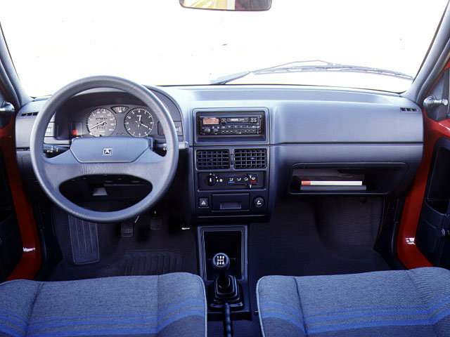 Foto van Citroen Ax