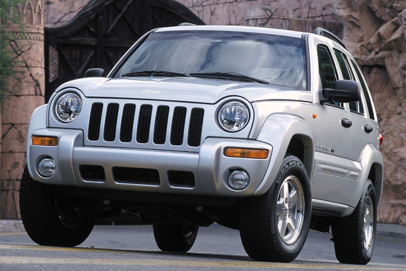 Jeep Cherokee 3.7i V6 Sport Plus 2005 - voorkant