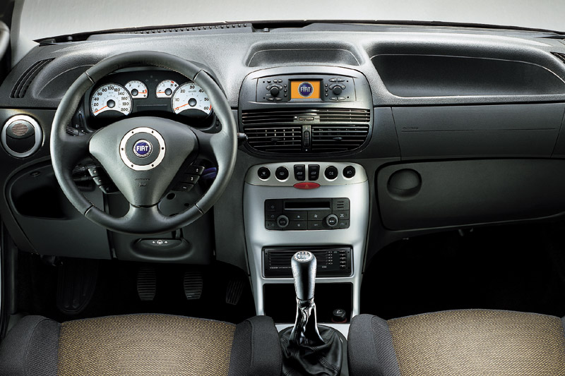 Foto van Fiat Punto