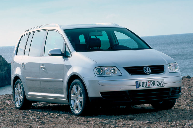 Volkswagen Touran 2.0-16V FSI Trendl. 2005 - voorkant