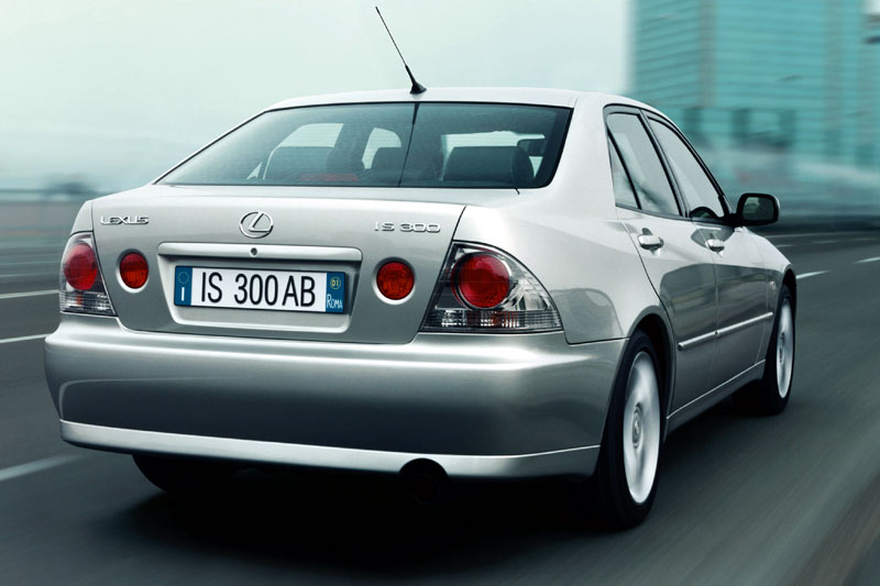 Foto van Lexus Is