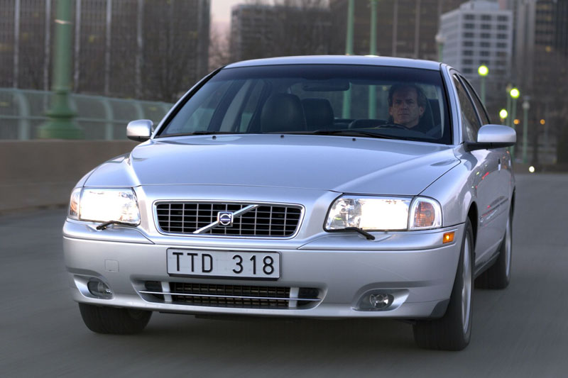 Volvo S80 2.4T Dynamic 2002 - voorkant