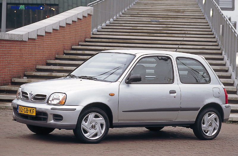 Nissan Micra 1.0 Comfort CVT 2000 - voorkant