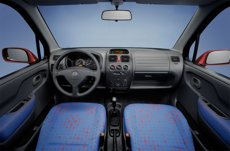 Foto van Opel Agila