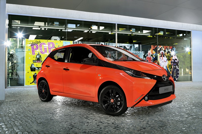 Toyota Aygo 1.0 VVT-i x-clusiv 2015 - voorkant