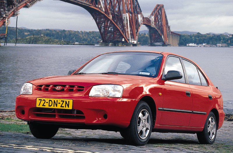 Hyundai Accent 1.5i GLS 2002 - voorkant