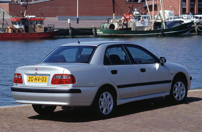 Foto van Mitsubishi Carisma