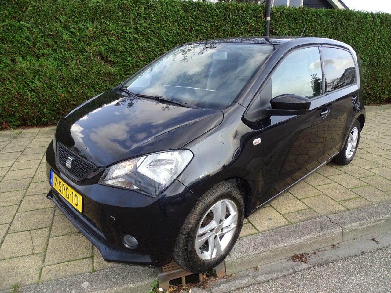 Seat Mii 1.0 Chill Out 2013 - voorkant