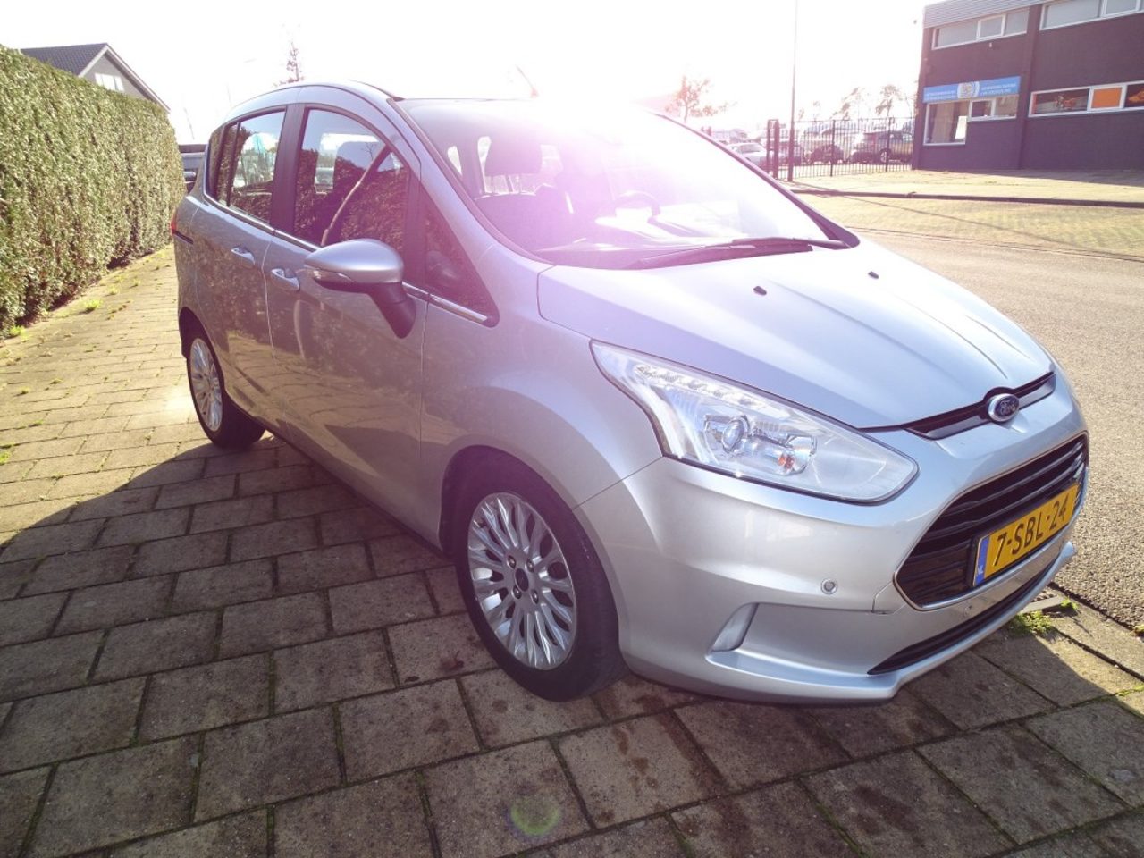 Foto van Ford B-max