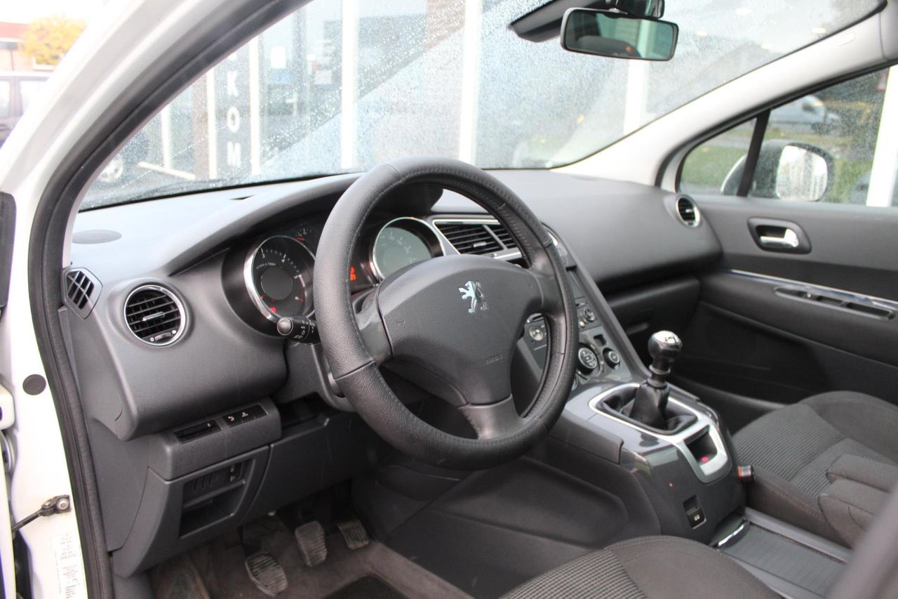 Foto van Peugeot 5008