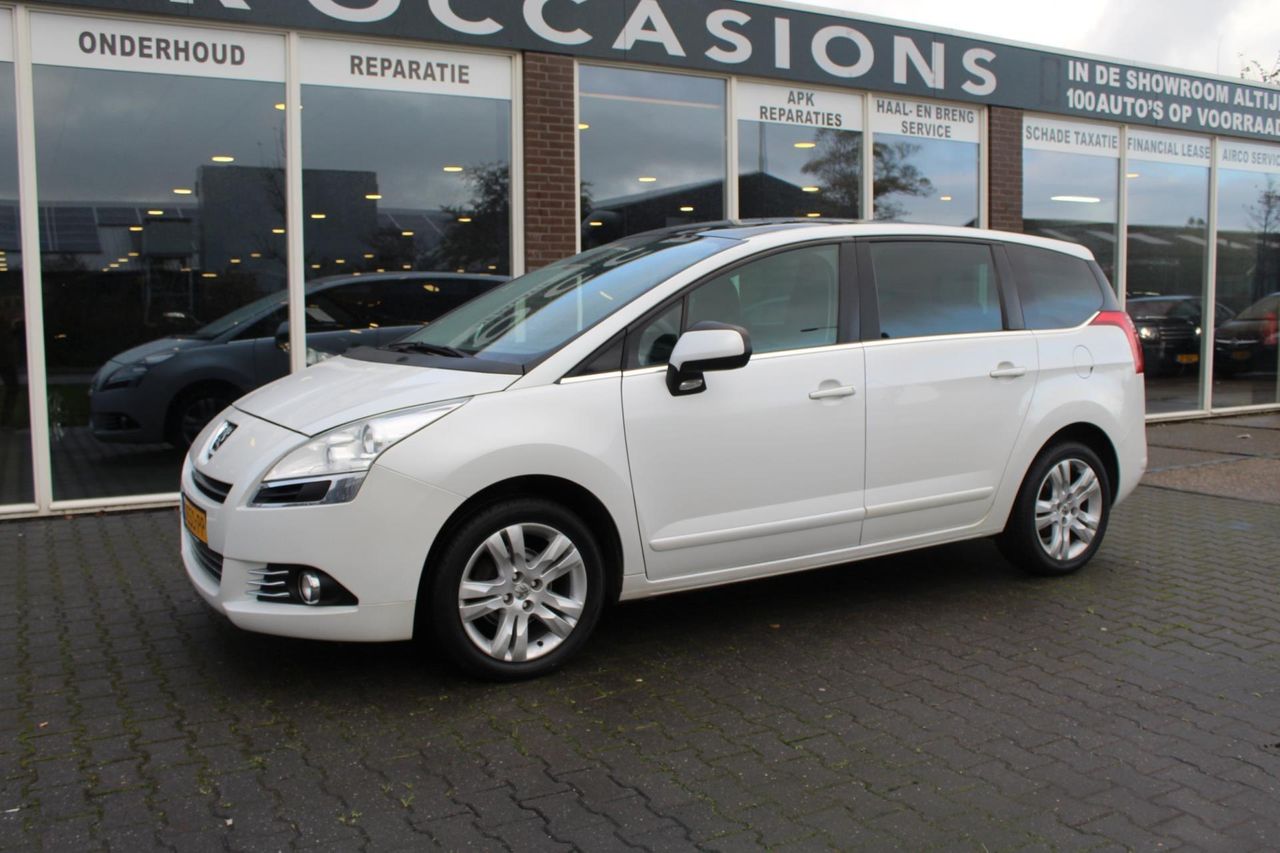 Foto van Peugeot 5008