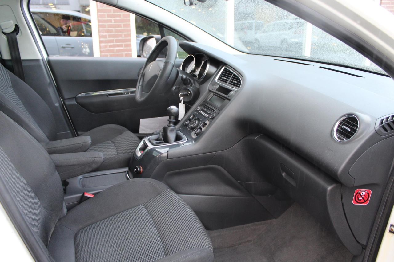 Foto van Peugeot 5008