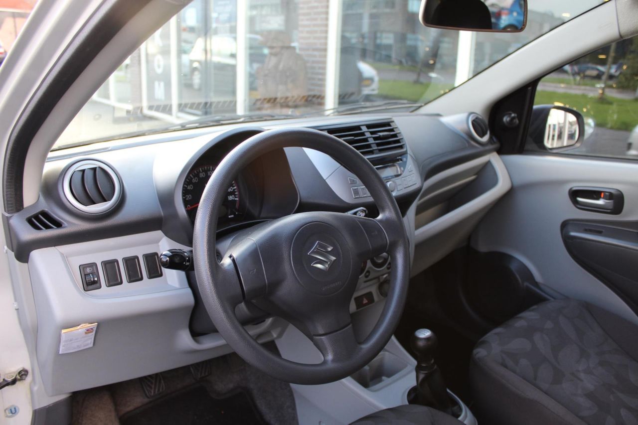 Foto van Suzuki Alto