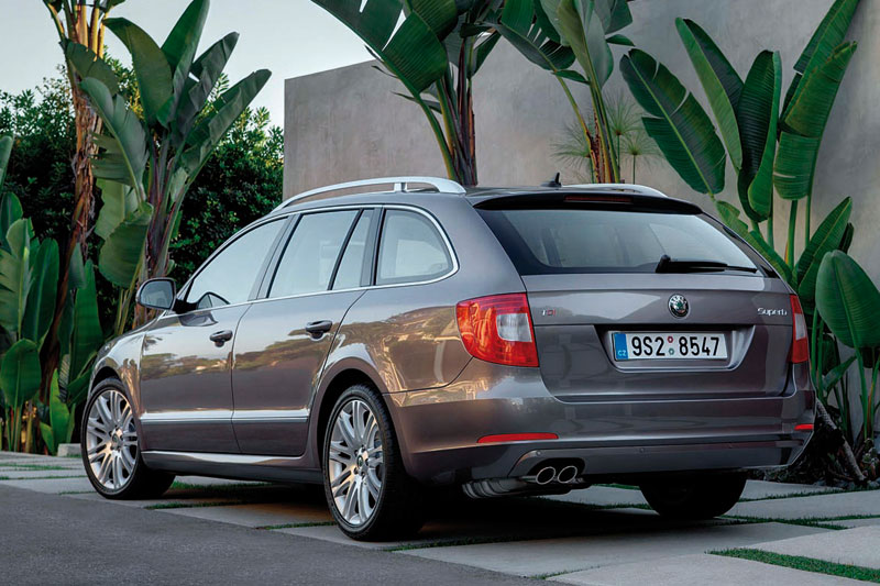 Foto van Skoda Superb Combi