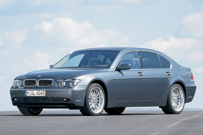 BMW 7-serie 730i Executive 2003 - voorkant