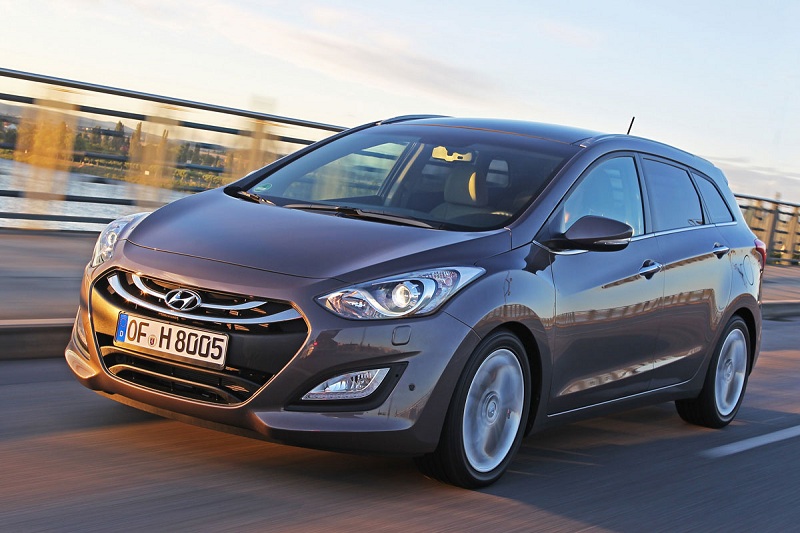 Hyundai I30 Wagon 1.6 CRDi i-Vision 2013 - voorkant