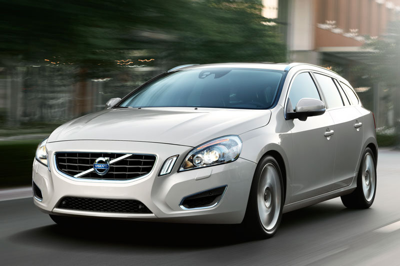 Volvo V60 1.6 T4 Summum 2011 - voorkant