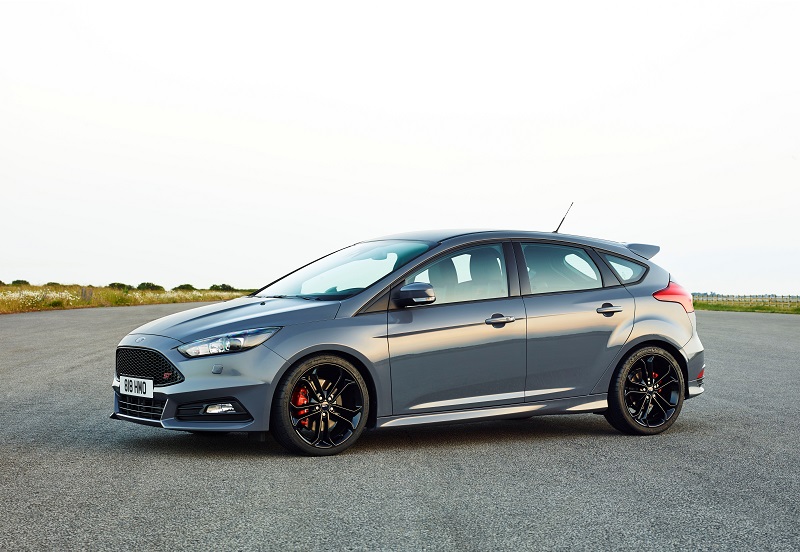 Ford Focus 2.0 ST-2 2015 - voorkant