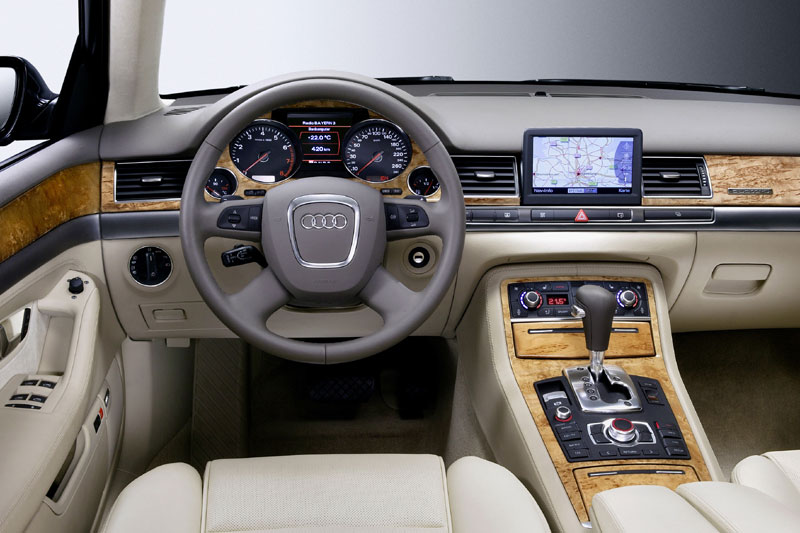 Foto van Audi A8