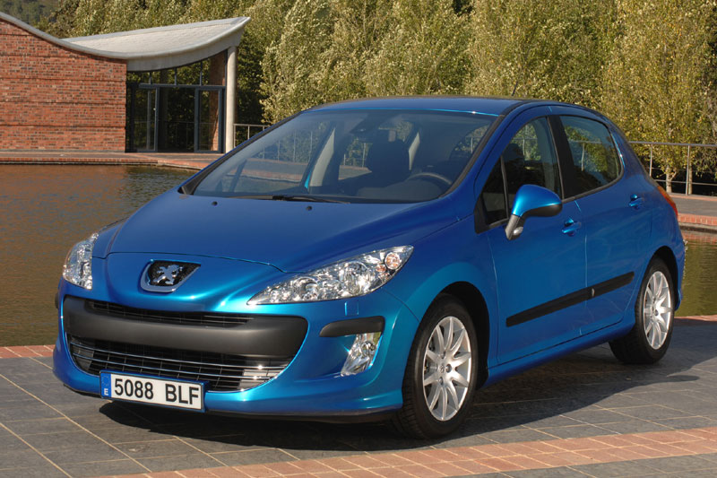 Peugeot 308 1.6 THP Signature 2012 - voorkant