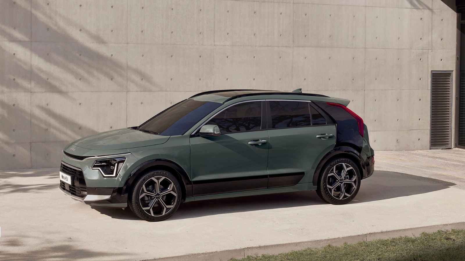 Kia Niro 1.6 GDi H. DynamicL. 2024 - voorkant