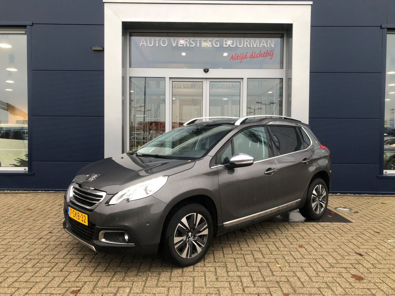 Peugeot 2008 1.6 e-HDi Allure 2013 - voorkant