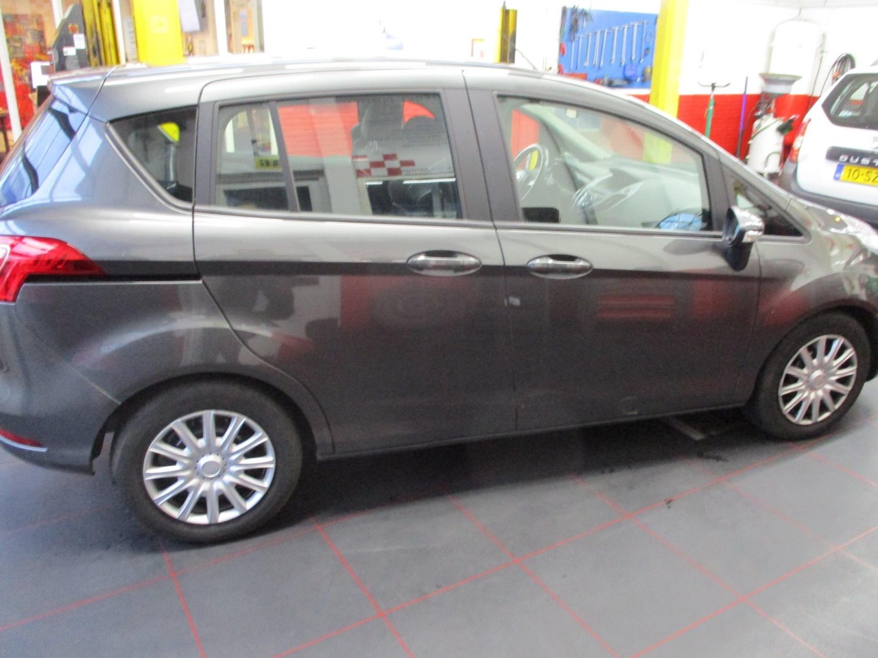 Foto van Ford B-max