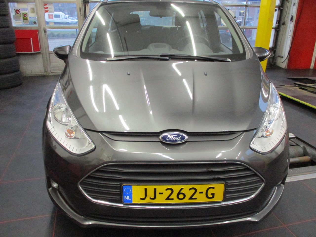 Foto van Ford B-max
