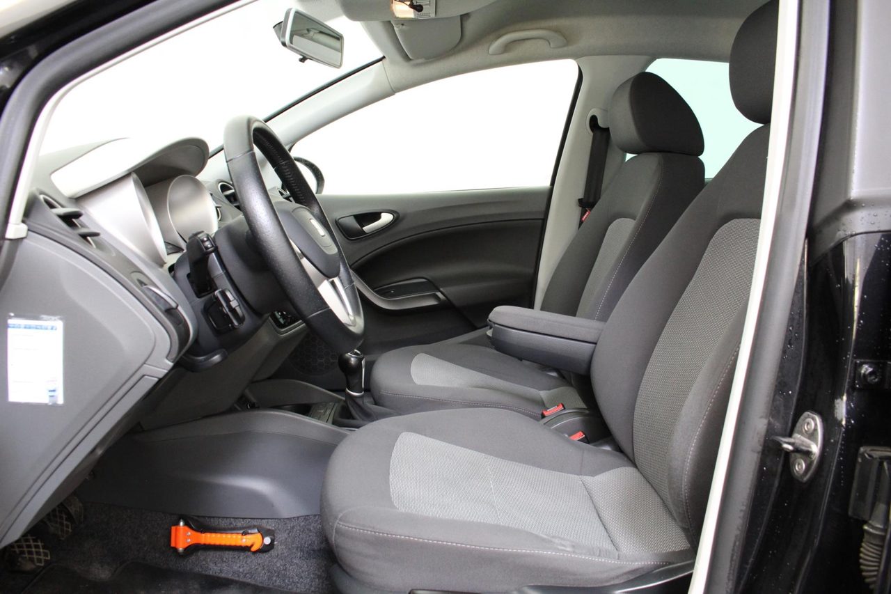 Foto van Seat Ibiza ST