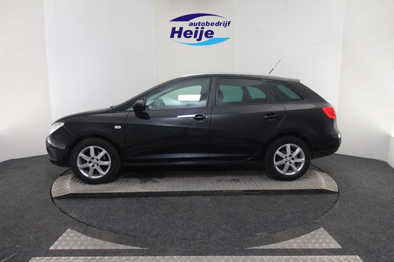 Foto van Seat Ibiza ST
