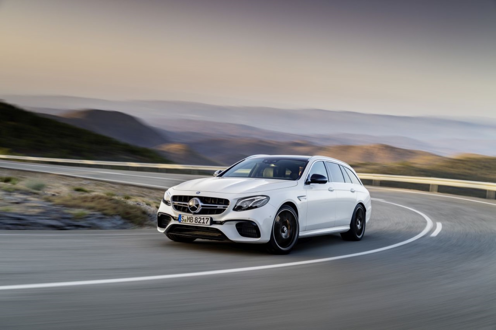 Mercedes-Benz E-klasse Estate AMG 63 S 4M. Pr. Pl. 2017 - voorkant