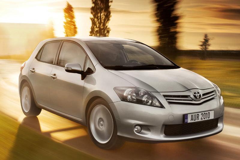 Toyota Auris 1.6 Comfort 2010 - voorkant