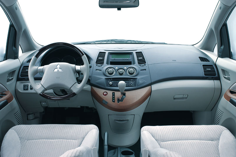 Foto van Mitsubishi Grandis
