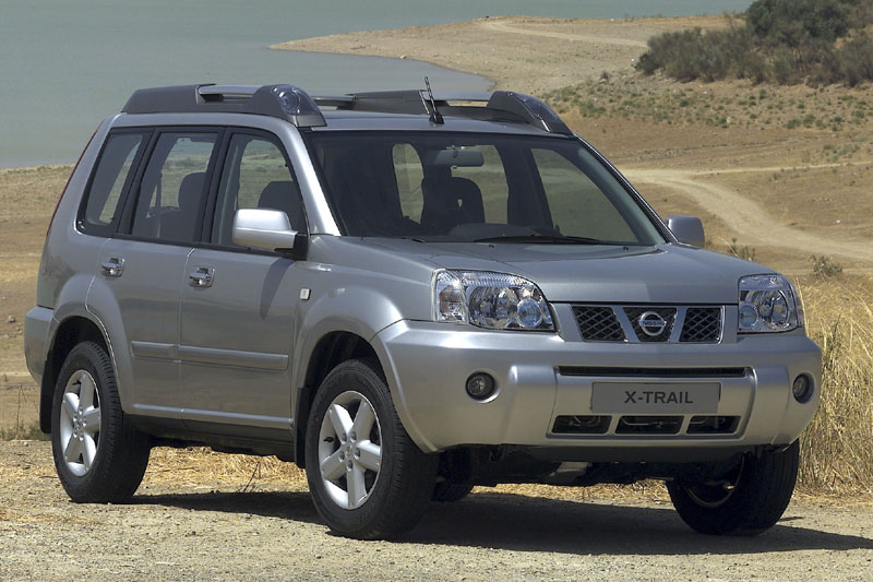 Nissan X-trail 2.5 Elegance 2005 - voorkant