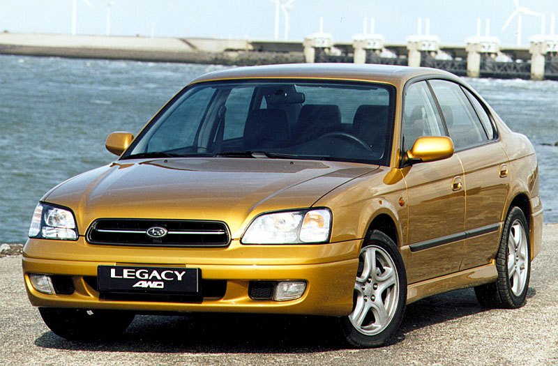 Subaru Legacy 2.5 GX AWD 2000 - voorkant