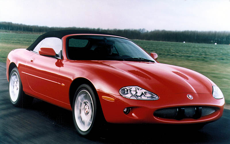 Jaguar XKR 4.0 V8 Convertible 2001 - voorkant
