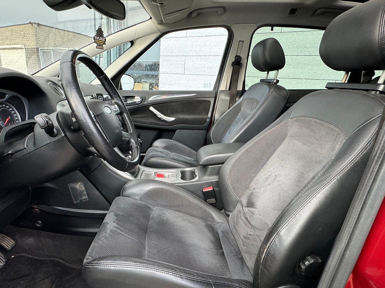 Foto van Ford S-max