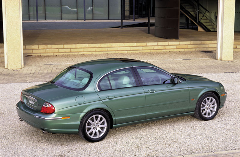 Foto van Jaguar S-type