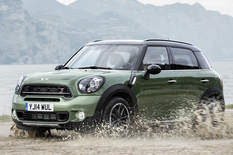 Mini Mini Countryman 1.6 One 2014 - voorkant