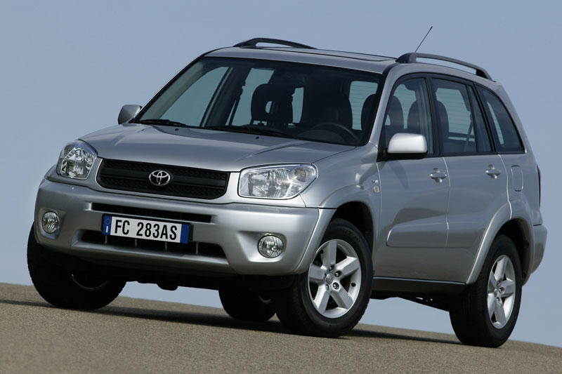 Toyota Rav4 1.8-16V VVT-i Luna 2004 - voorkant