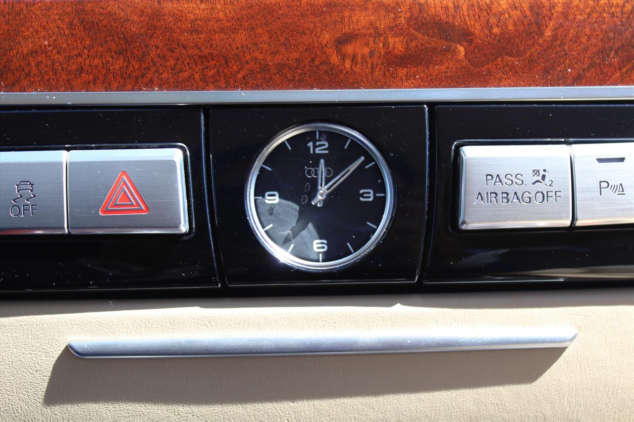 Foto van Audi A8