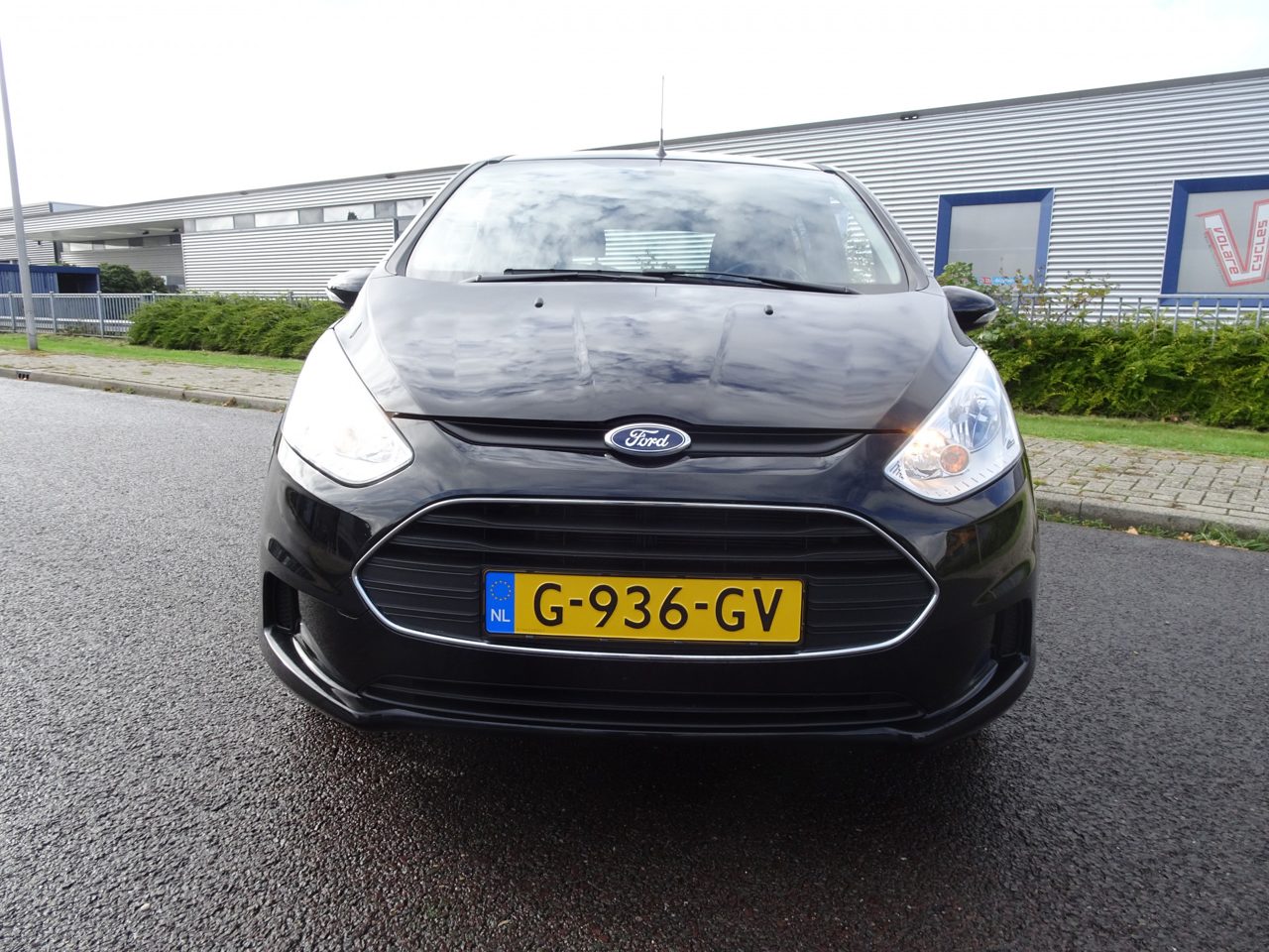 Foto van Ford B-max
